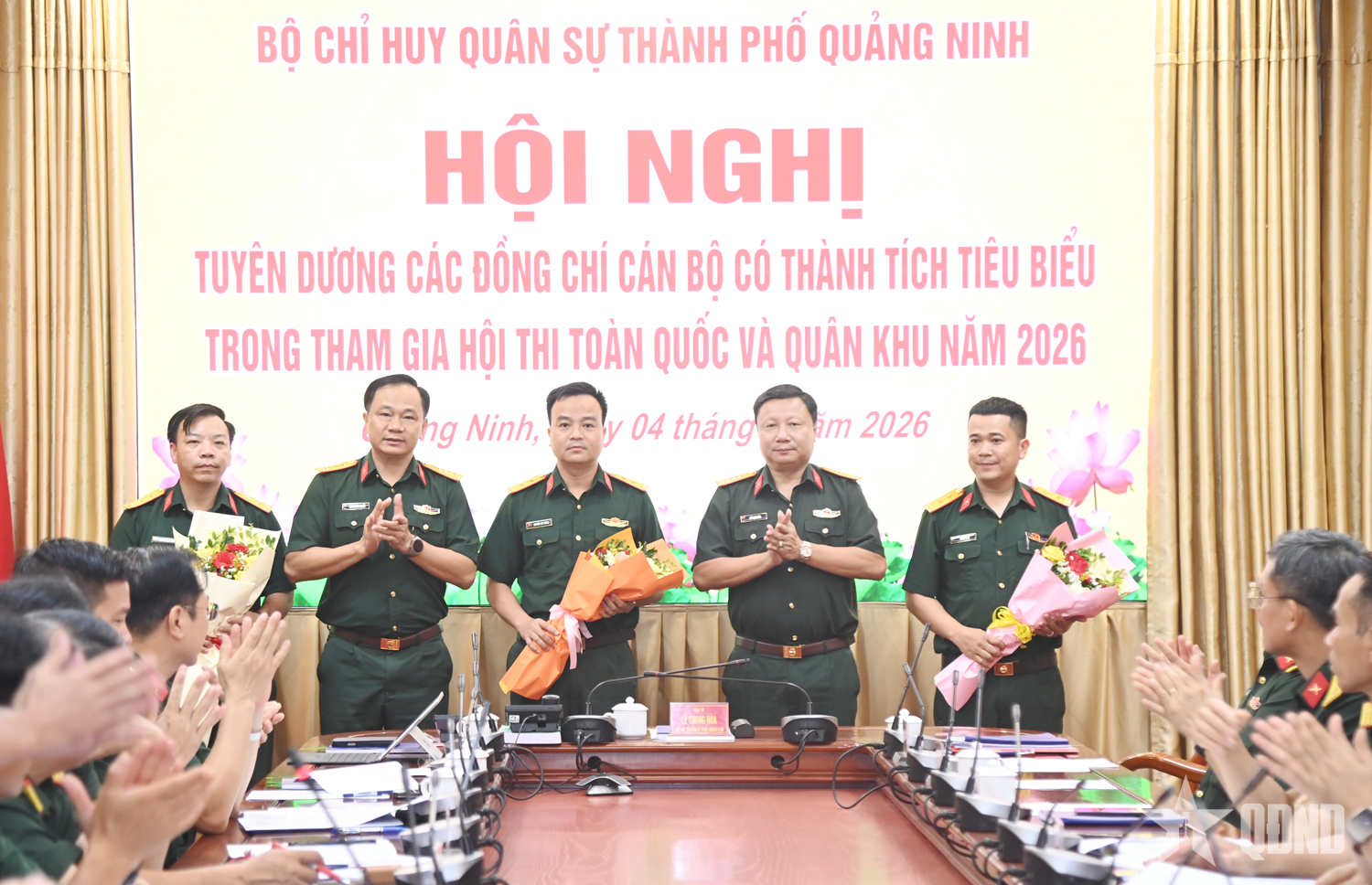 Quảng Ninh: Tuyên dương cán bộ đạt thành tích cao tại các hội thi cấp toàn quốc và Quân khu 3
